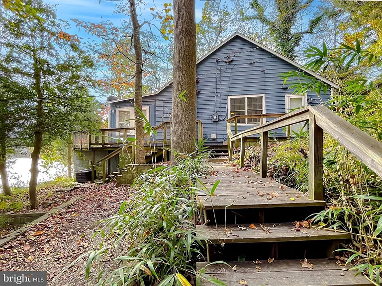 Waterfront Cottage on Patuxent River in Hollywood, MD