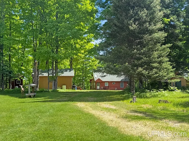 Twenty-Two Acres on Buck Lake, Deep in Iron County